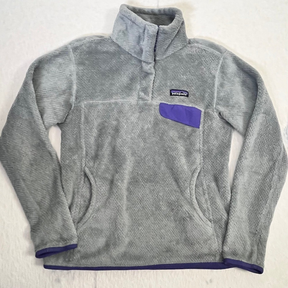 Patagonia‎ Womens Fleece Pullover Gray Purple 1/4 Snap Pocket Size Small Fuzzy